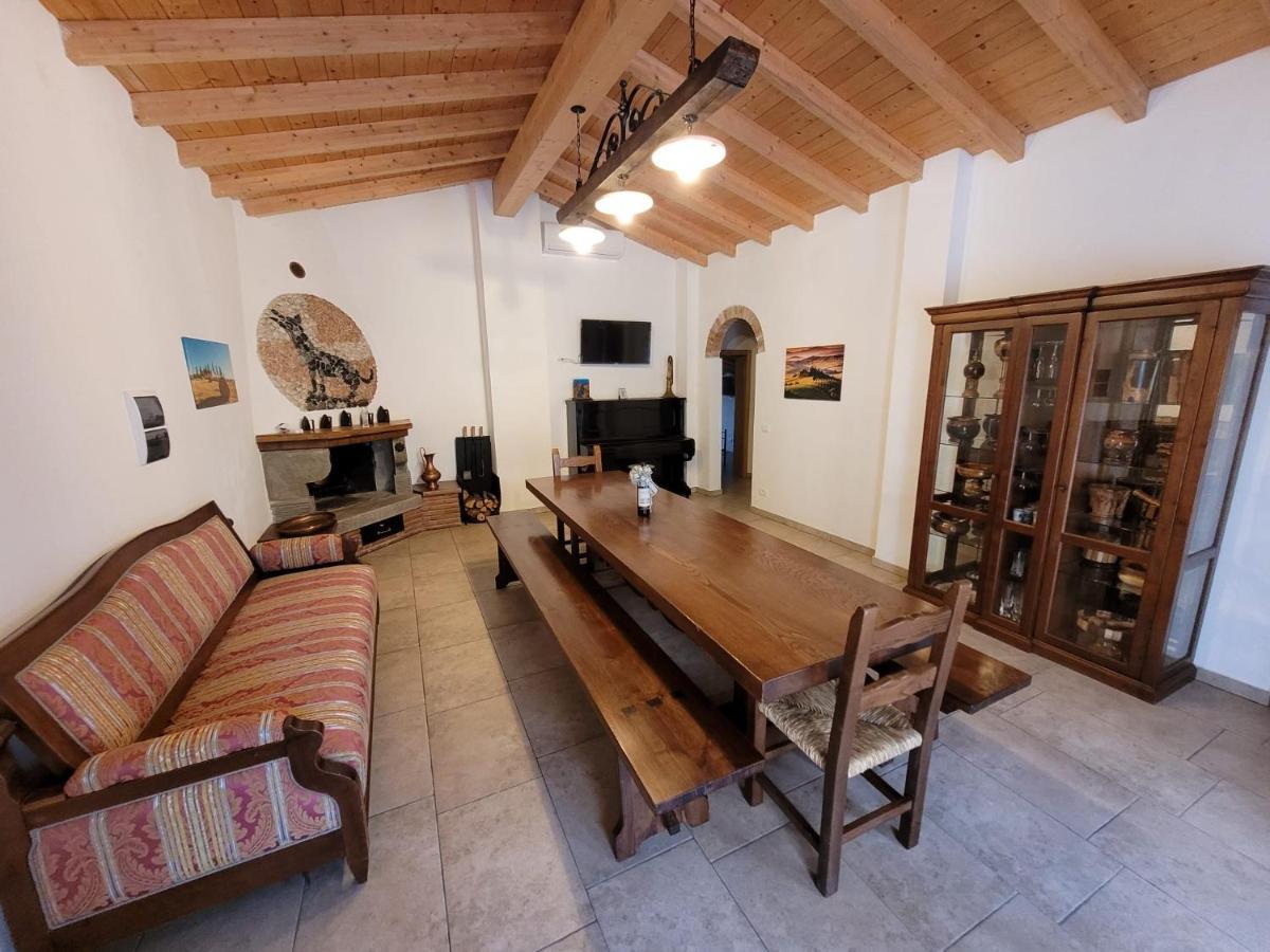 Il Casale Di Lucullo Villa Lucignano Kültér fotó
